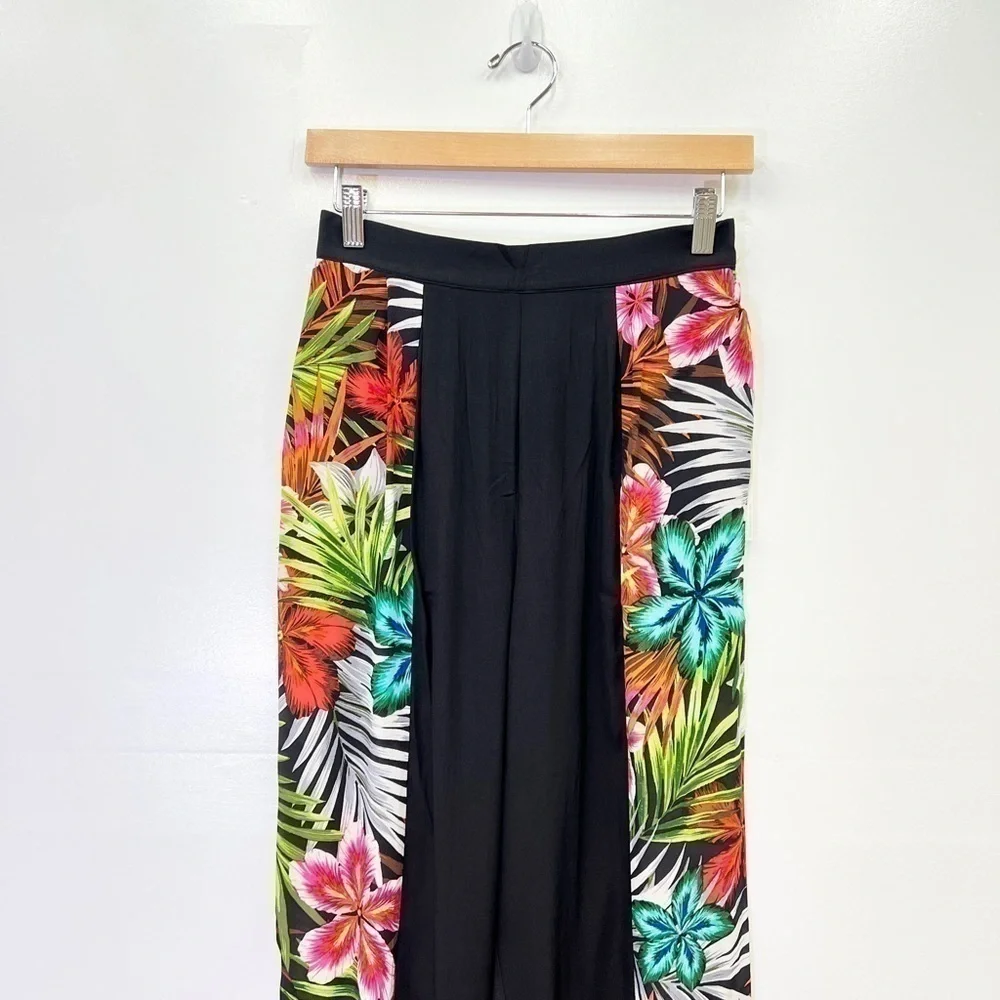 Line & Dot Tropical Floral/Leaf Silk Tapered Leg Cropped Pants size M NWT